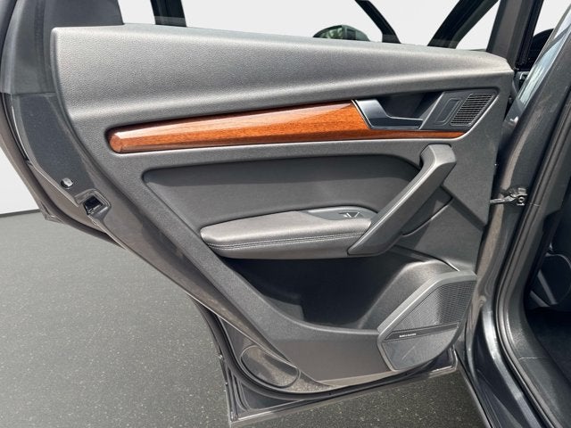2023 Audi Q5 S line Premium Plus