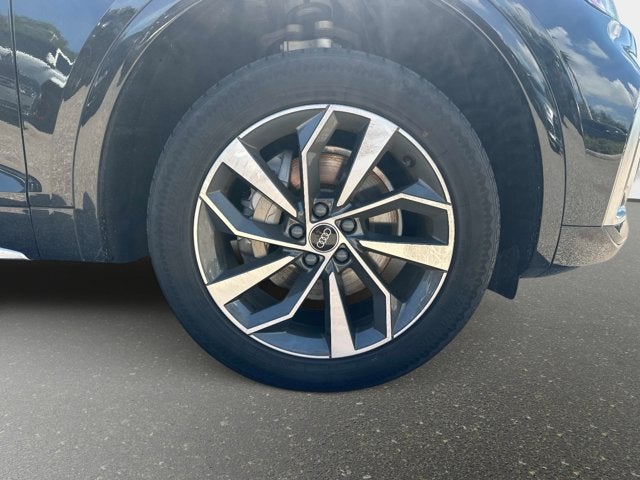 2022 Audi Q5 S line Premium Plus