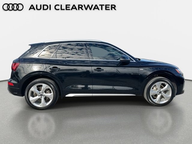 2022 Audi Q5 S line Premium Plus