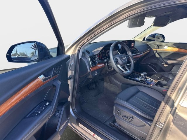 2023 Audi Q5 S line Premium Plus