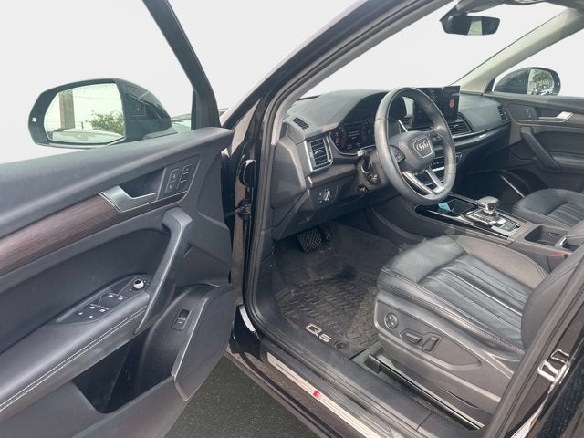 2022 Audi Q5 S line Premium Plus