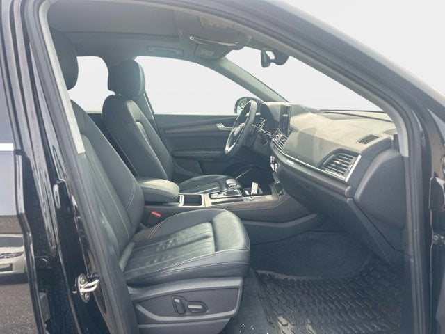 2022 Audi Q5 S line Premium Plus