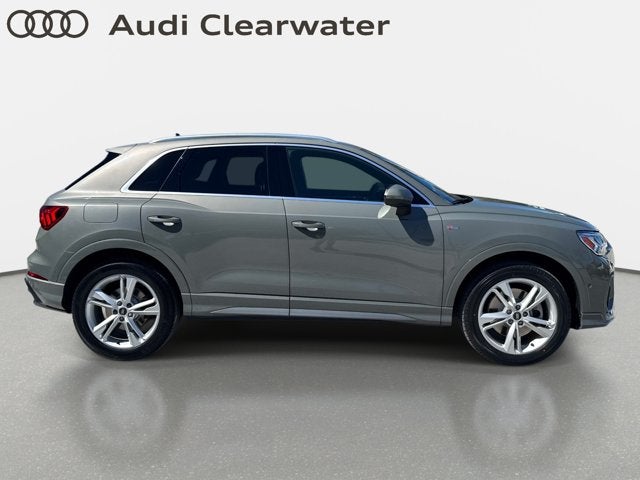 2021 Audi Q3 S line Premium Plus