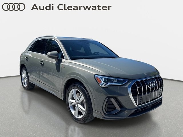 2021 Audi Q3 S line Premium Plus