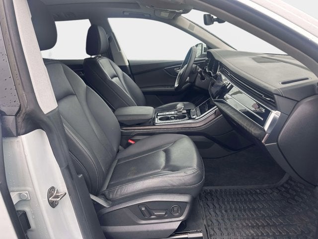 2023 Audi Q8 Premium Plus