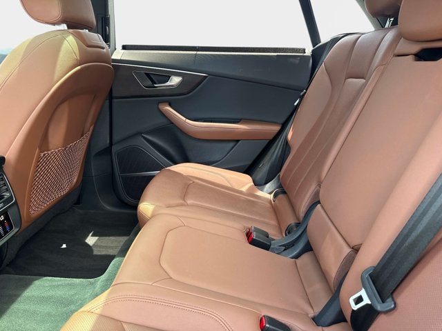 2023 Audi Q8 Premium Plus