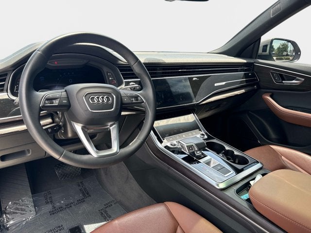 2023 Audi Q8 Premium Plus