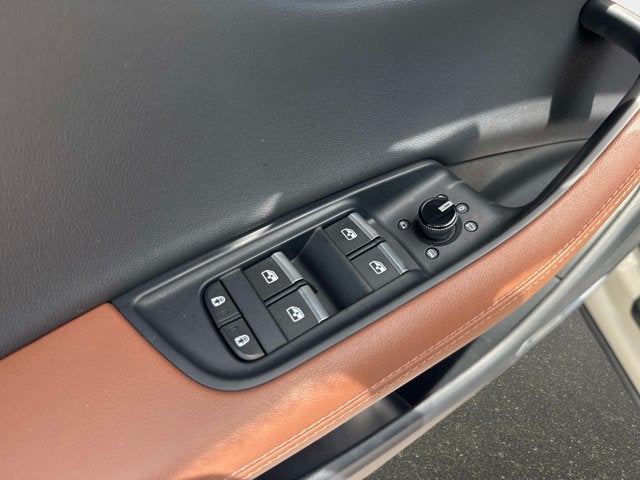 2023 Audi Q8 Premium Plus