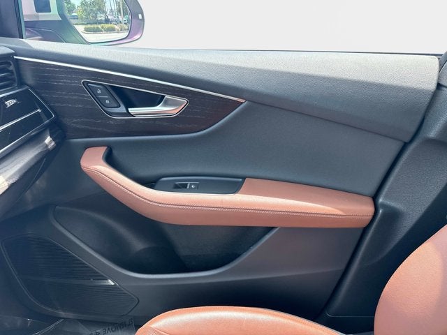 2023 Audi Q8 Premium Plus