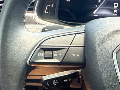2023 Audi Q8 Premium Plus