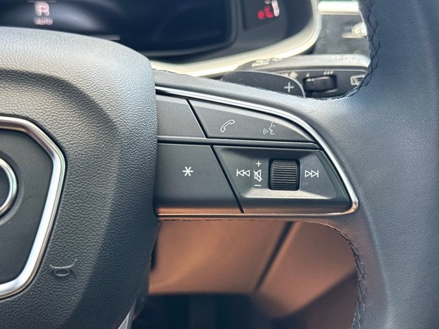 2023 Audi Q8 Premium Plus