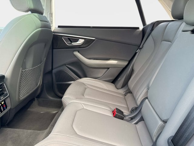 2024 Audi Q8 Premium Plus