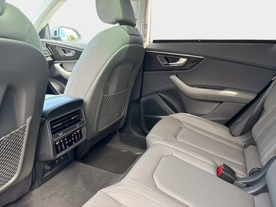 2024 Audi Q8 Premium Plus