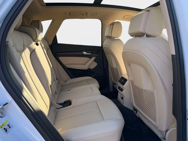 2023 Audi Q5 S line Prestige