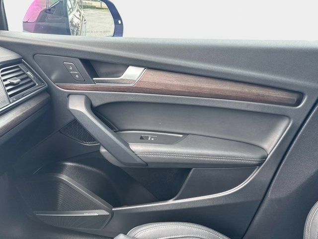 2025 Audi Q5 S line Prestige