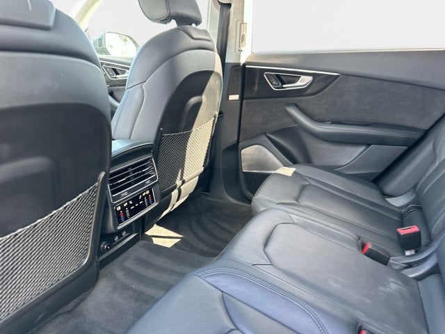 2019 Audi Q8 Prestige