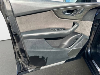2019 Audi Q8 Prestige