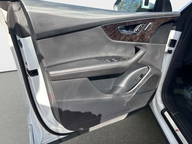 2023 Audi Q8 Prestige