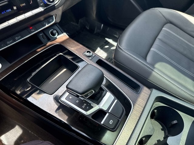 2023 Audi Q5 S line Premium