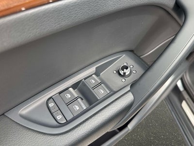 2023 Audi Q5 S line Premium