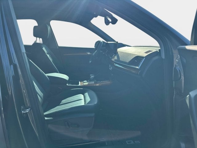 2023 Audi Q5 S line Premium