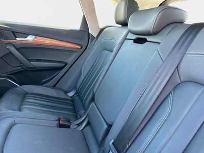 2023 Audi Q5 S line Premium