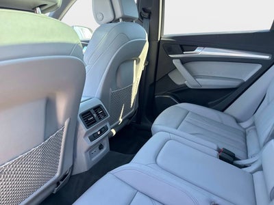 2025 Audi Q5 S line Premium