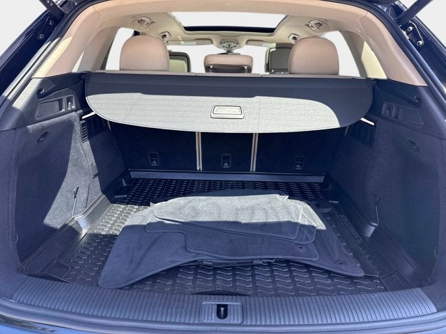 2023 Audi Q5 S line Premium
