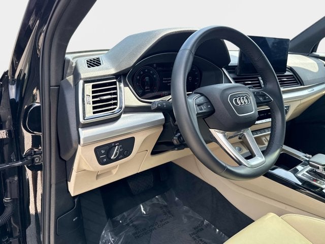 2025 Audi Q5 S line Premium
