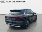 2022 Audi e-tron Premium Plus