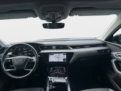 2022 Audi e-tron Premium Plus