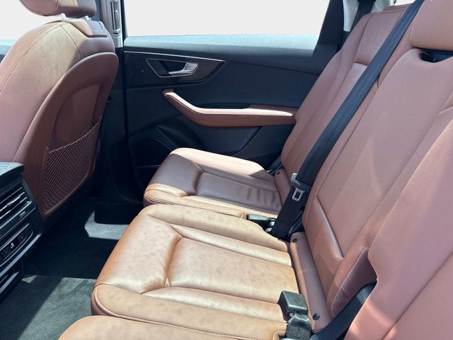 2023 Audi Q7 Premium Plus