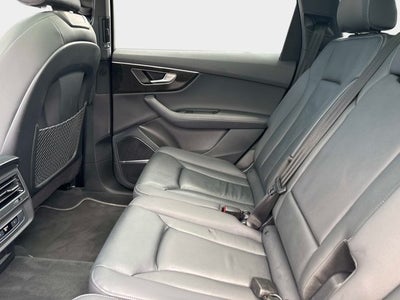 2025 Audi Q7 Premium Plus