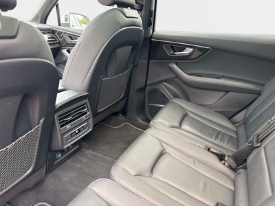 2025 Audi Q7 Premium Plus