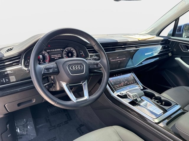 2025 Audi Q7 Premium Plus