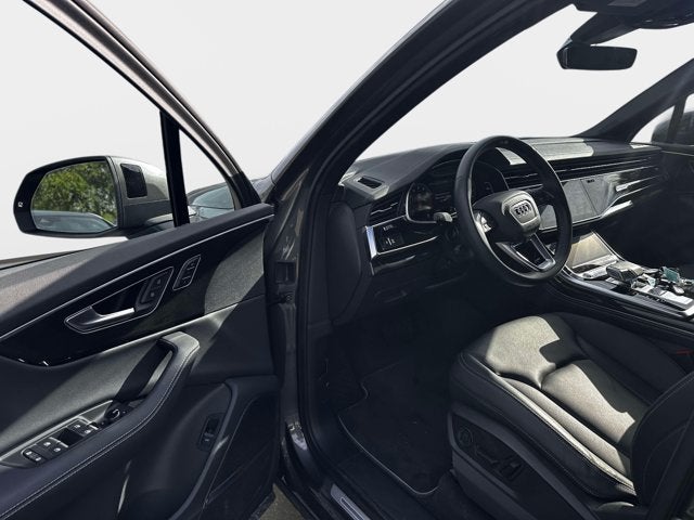 2026 Audi Q7 Premium Plus
