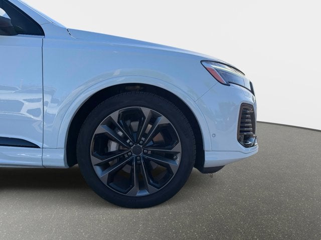 2026 Audi Q7 Premium Plus