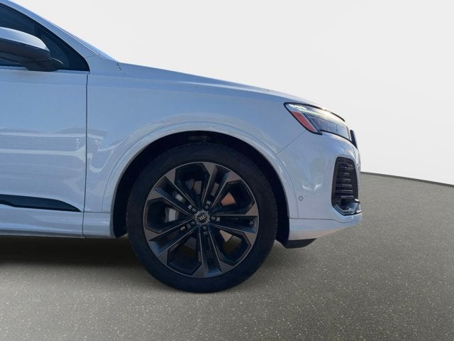 2026 Audi Q7 Premium Plus