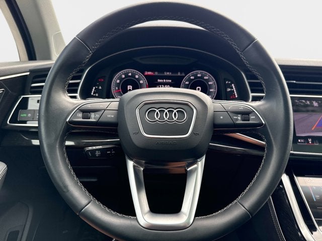 2025 Audi Q7 Premium Plus