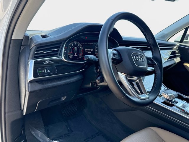 2025 Audi Q7 Premium Plus