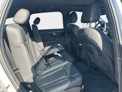 2025 Audi Q7 Premium Plus