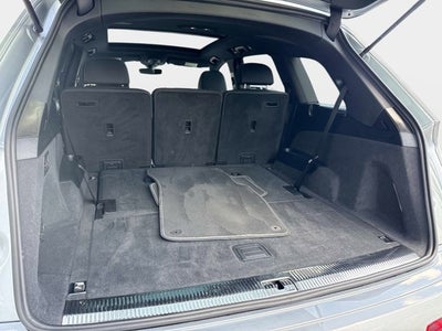 2025 Audi Q7 Premium Plus