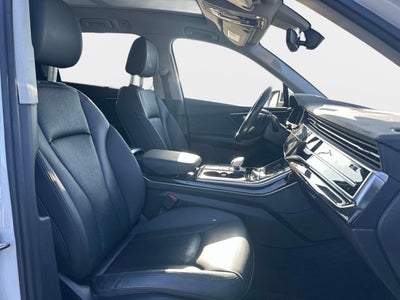 2021 Audi Q7 Premium Plus