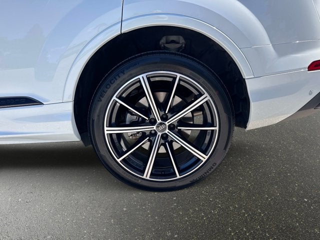 2021 Audi Q7 Premium Plus