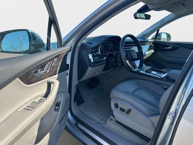 2023 Audi Q7 Premium Plus