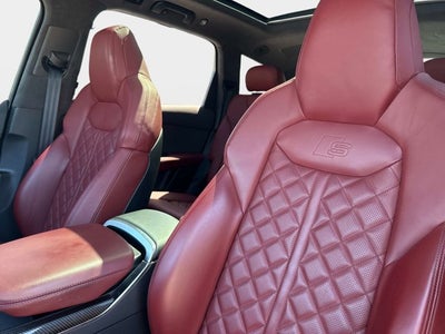 2023 Audi SQ7 Prestige
