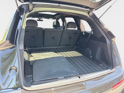 2022 Audi Q7 Prestige