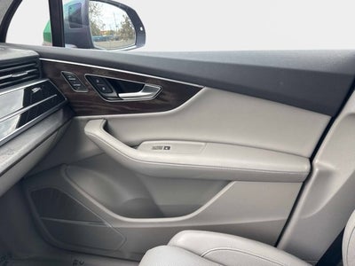 2022 Audi Q7 Prestige