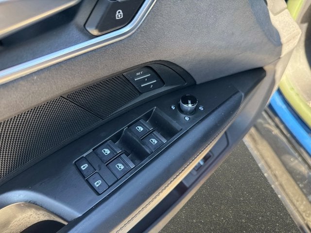 2022 Audi RS e-tron GT Base