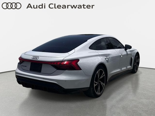 2024 Audi e-tron GT Premium Plus